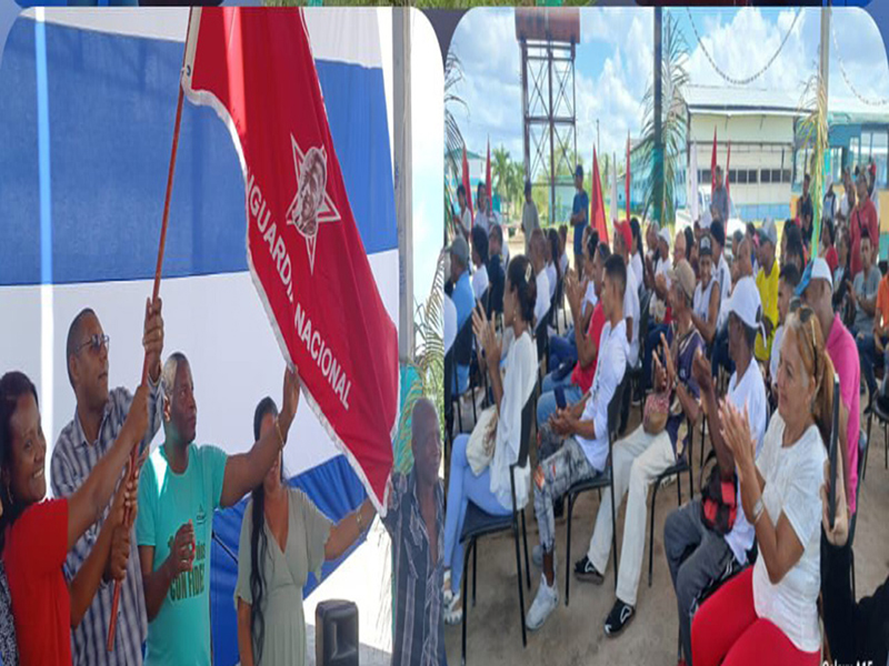 Obreros palmeros del Taller de Vega Honda y Grupo Empresarial Azutecnia-Santiago orgullosos este Primero de Mayo
