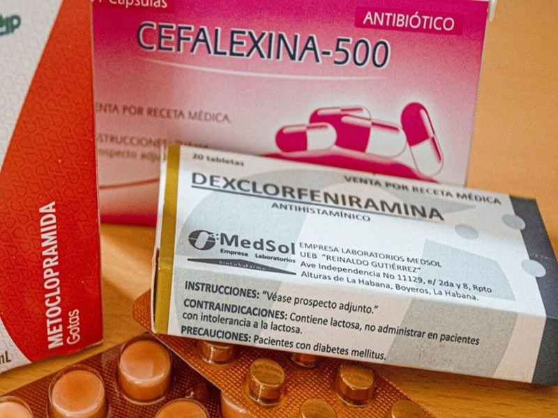 Farmacia 747 del poblado palmero Oriente inmersa en labores de reparación preventiva