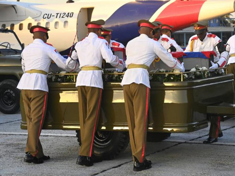 Honor y Gloria a 32 combatientes cubanos caídos en Venezuela: la Patria los contempla orgullosa!